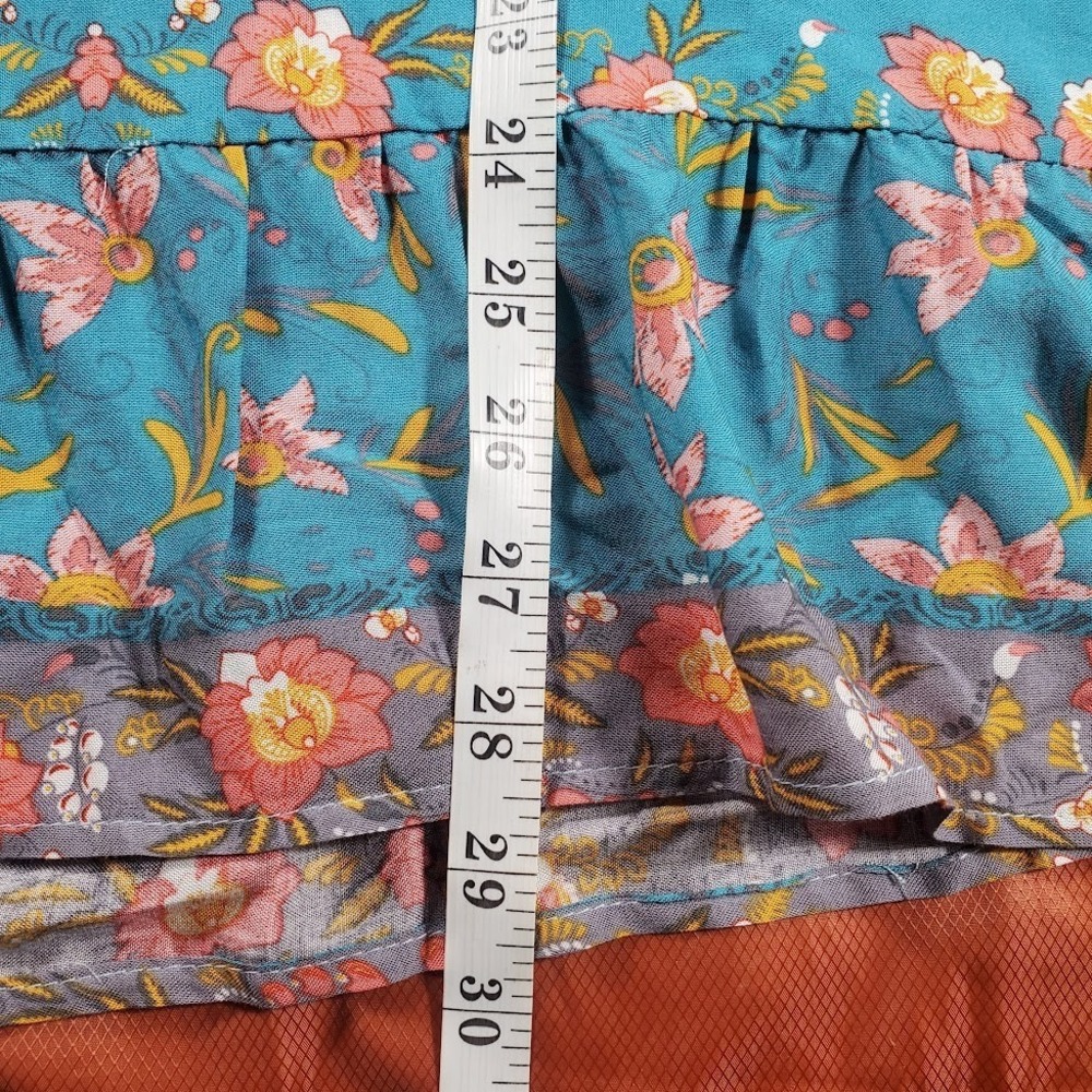 NWT Suzanne‎ Betro Signature Ruffle Hem Bell Sleeve Tunic Medium Floral $94 MSRP - Picture 13 of 13